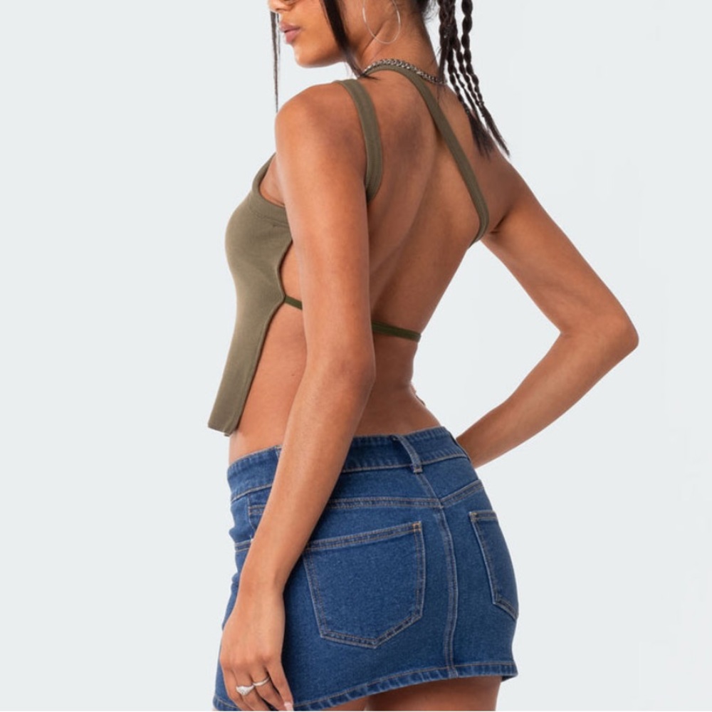 Backless top - Picture 2 of 4